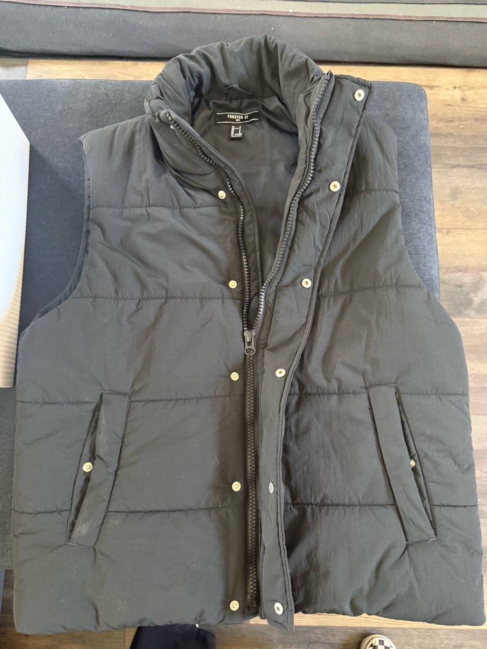 Men's Black Quilted Puffer Jacket -